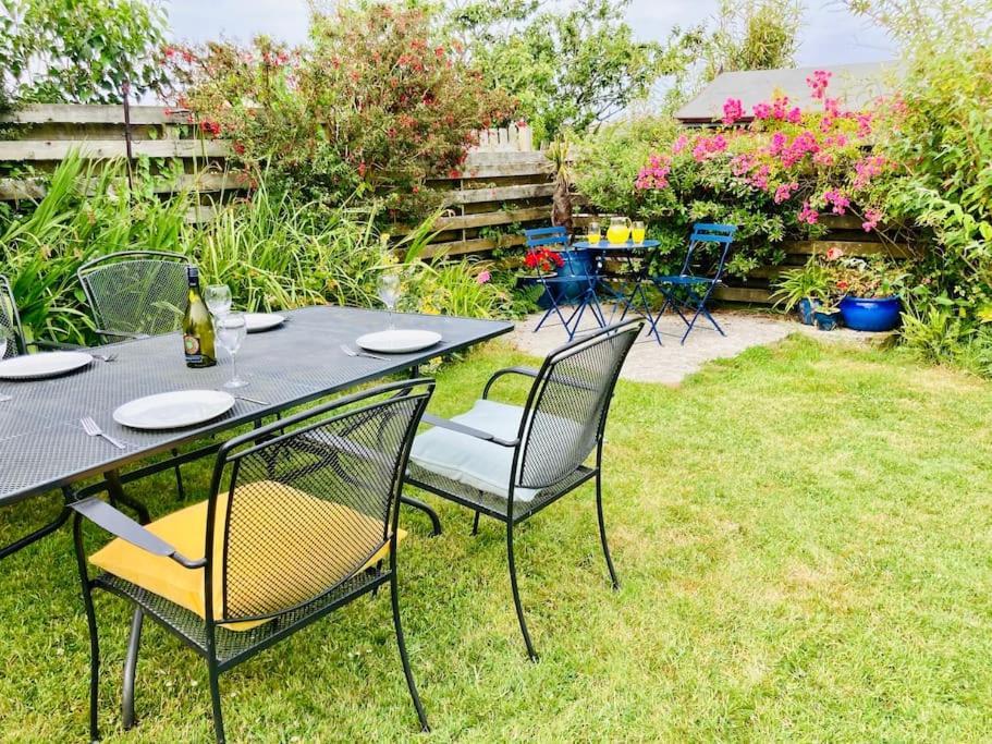 Welcoming Bungalow With Parking And Garden St Agnes  Εξωτερικό φωτογραφία